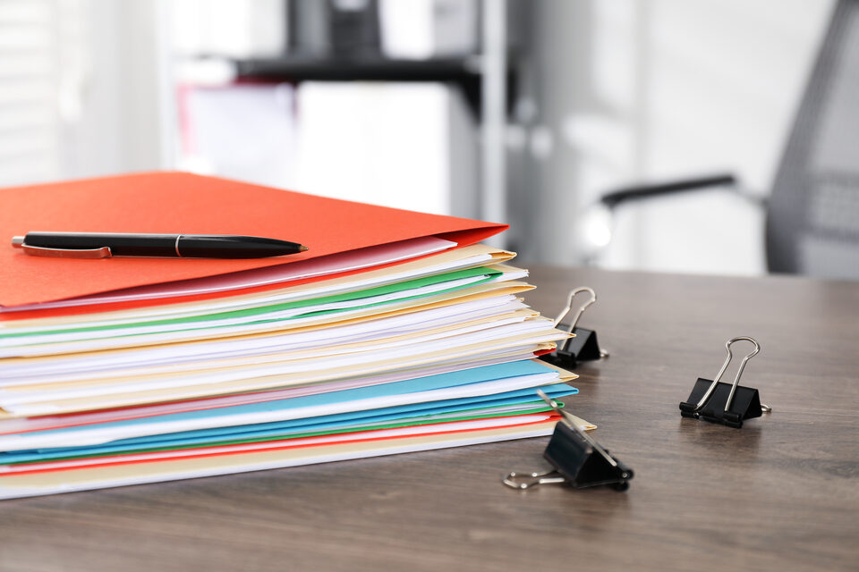 Documente organizate pentru anunțuri și comunicări